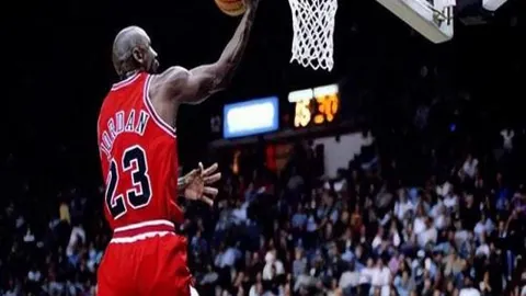 新加坡站网球赛韦思佳女单首轮遗憾告别赛场